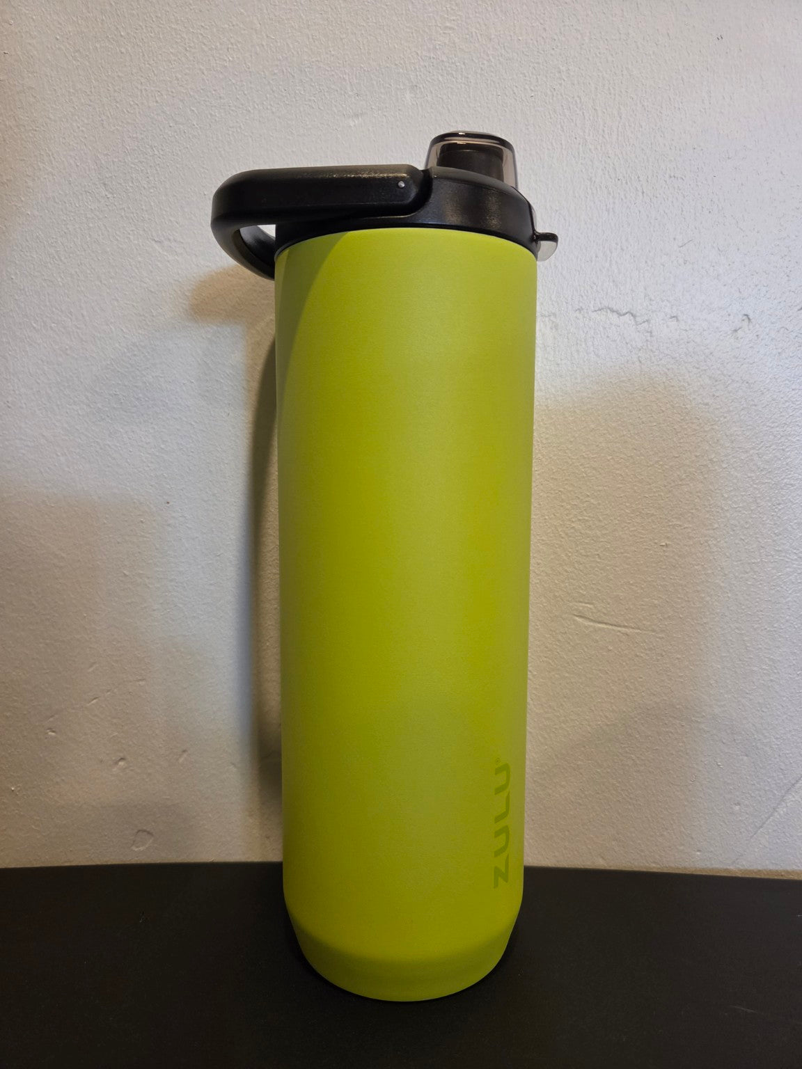 Guac Green 24 oz Zulu bottle before custom laser engraving